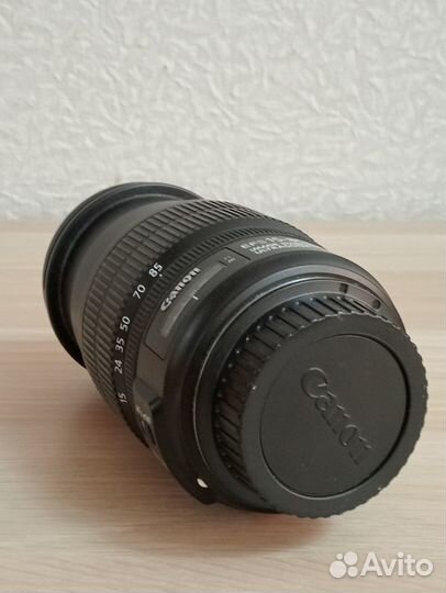 Продам объектив Canon EF-S 15-85mm f/3.5-5.6 IS US