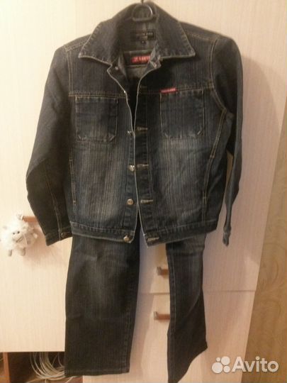 Джинсовый костюм