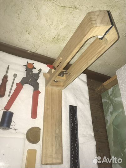 Инструменты для работы с кожей