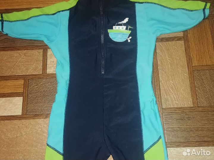 Плавательный комбинезон