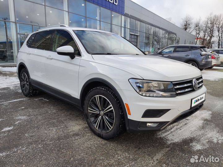 Volkswagen Tiguan 2.0 AT, 2017, 98 000 км
