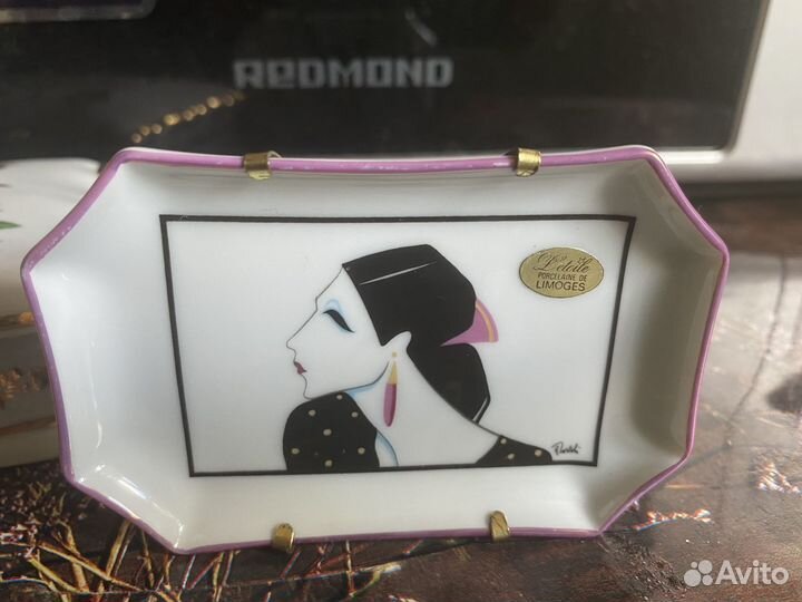 Фарфоровая миниатюра. Лимож. Франция. Редкость