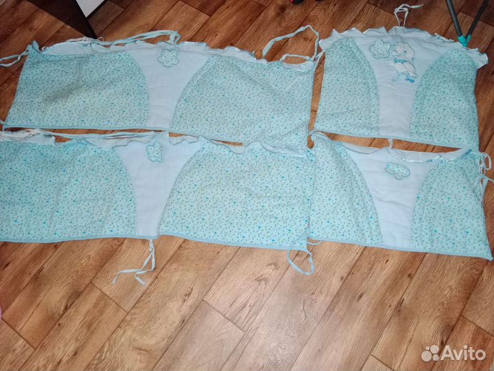 Бортики в детскую кроватку