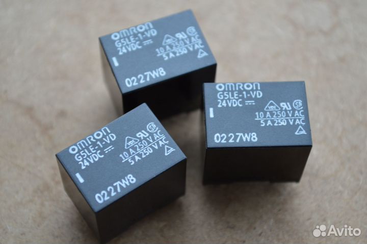 Реле Omron G5LE-1-VD, 24VDC, 15A/250VAC, лот 3шт