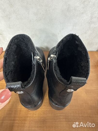 Calvin Klein Полусапоги натуральная кожа 38 размер