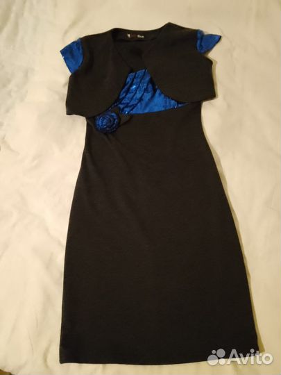 Платья разные (листайте)