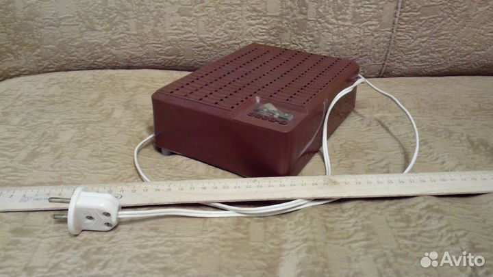 Стабилизатор напряжения Вега-9 (сост. идеальное)