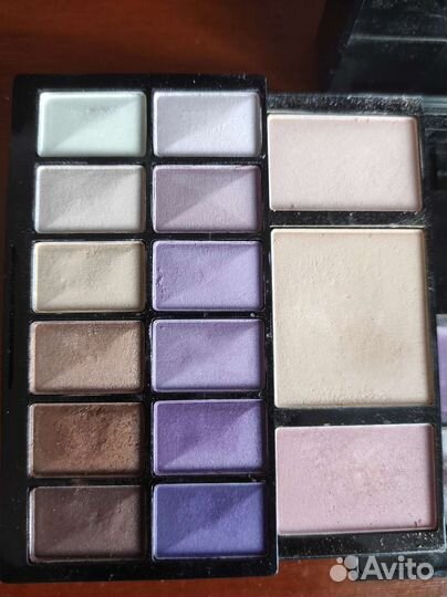 Палетка косметики для лица от Летуаль