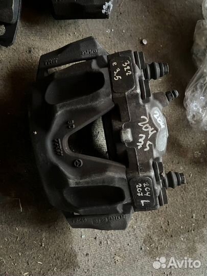 Суппорт mercedes w204
