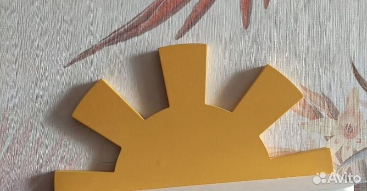 Полка настенная в детскую