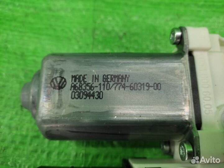 Мотор стеклоподъемника зад. лев. VW Tiguan 11-16