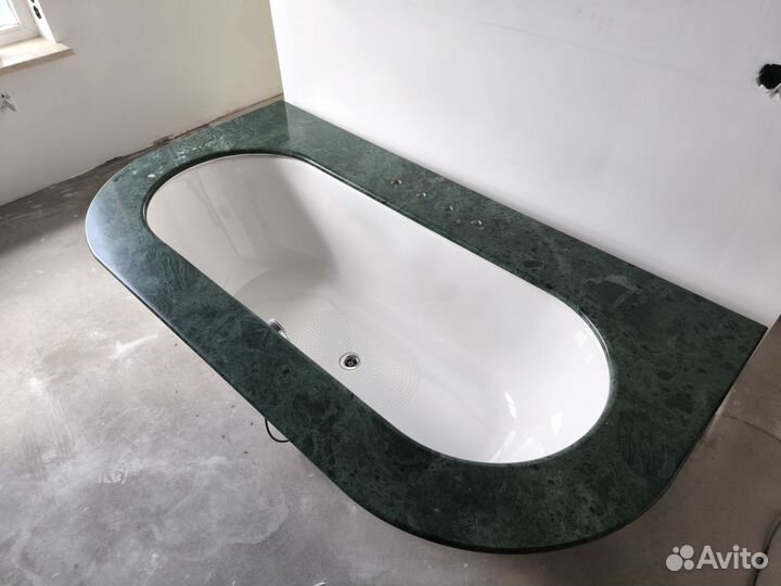 Ванная с мрамором