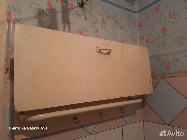 Полка для ванной