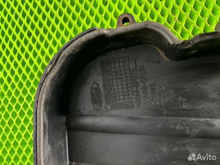 Кожух грм Ford Focus универсал 1.8 zetec 2002