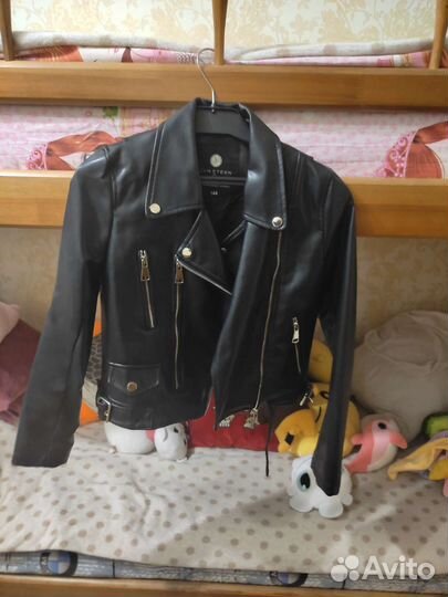 Куртка демисезонная для девочки 140 146