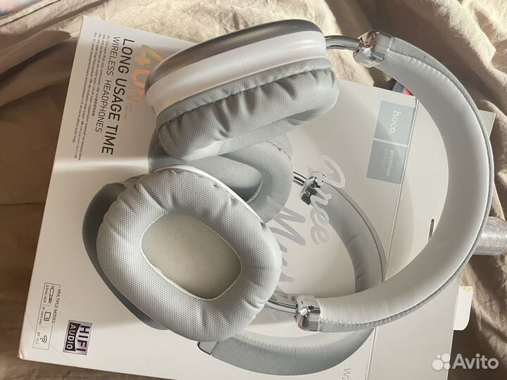 Наушники с микрофоном