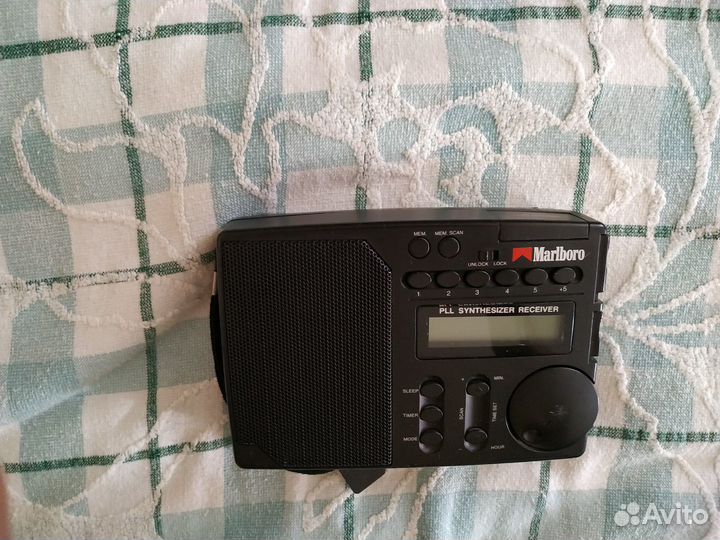 Радиоприемник Marlboro+часы Marlboro оригинал