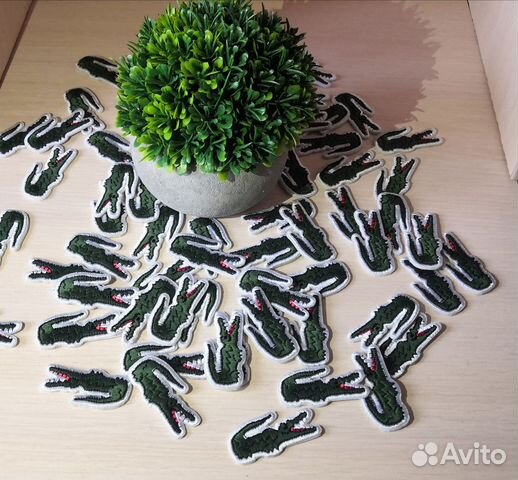 Нашивка Lacoste