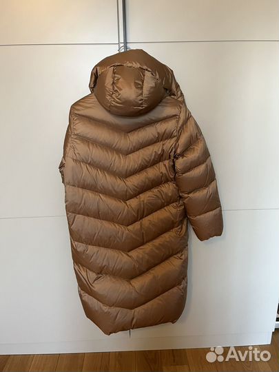 Пуховик женский Marella