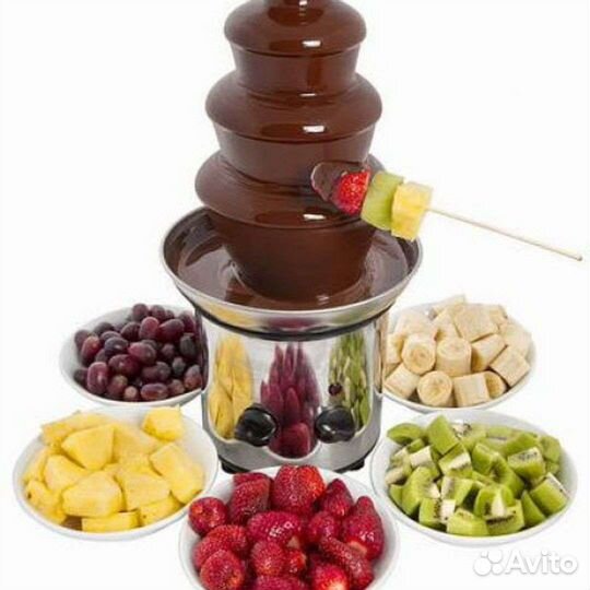 Шоколадный фонтан можно в аренду