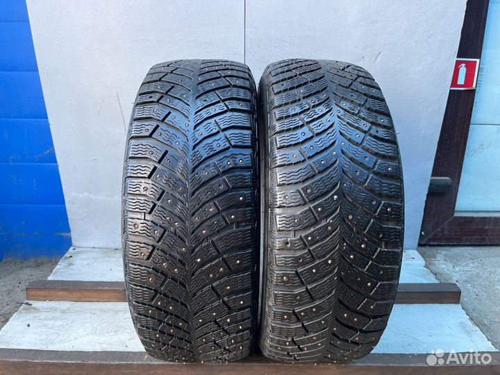 Michelin X-Ice North 4 205/55 R16