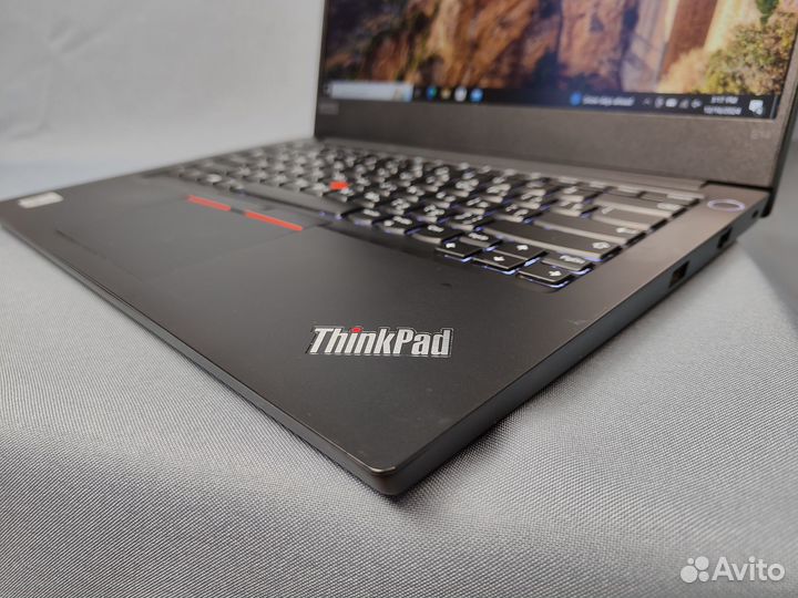 Ноутбук Lenovo ThinkPad E14 core i5-10210U 8/512