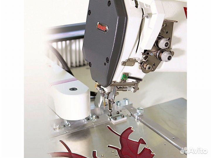 Швейный автомат Pfaff 3817