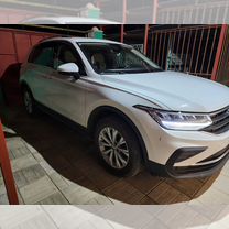 Volkswagen Tiguan 2.0 AMT, 2020, 87 000 км, с пробегом, цена 3 600 000 руб.