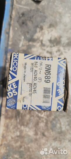 Тормозные колодки передние Toyota Camry 40 tokico