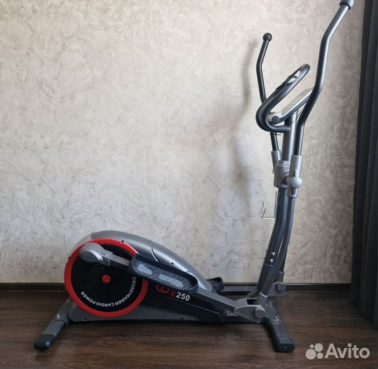 Эллиптический тренажер Cardio Power E250