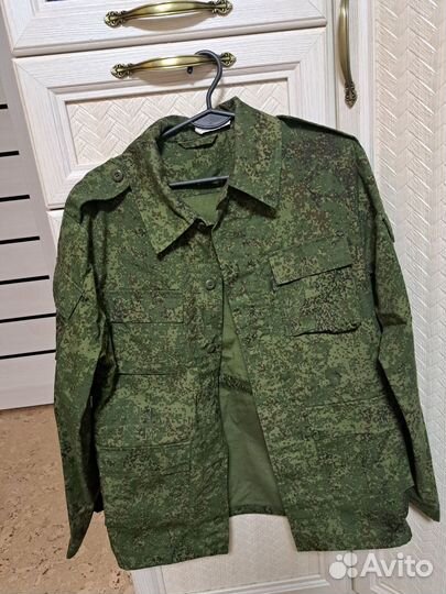 Камуфляжный костюм