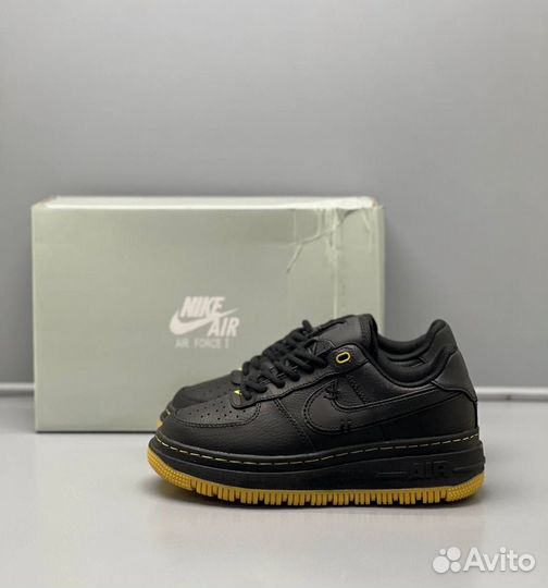 Кроссовки женские Nike Air Force 1 Low