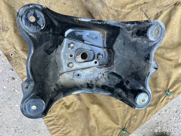 Накладки крышки багажника Toyota RAV4