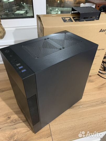 Корпус Aerocool atomic lite
