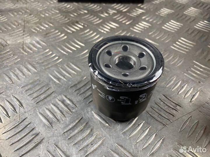 Фильтр масляный Nipparts J1317004