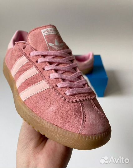 Adidas bermuda pink