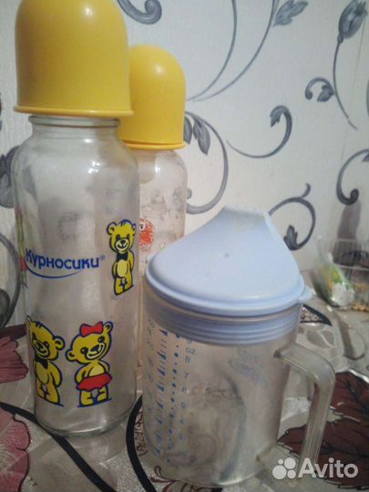 Поильник и 2 бутылочки бесплатно