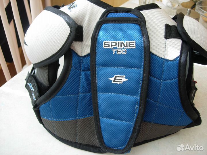 Хоккейная форма easton