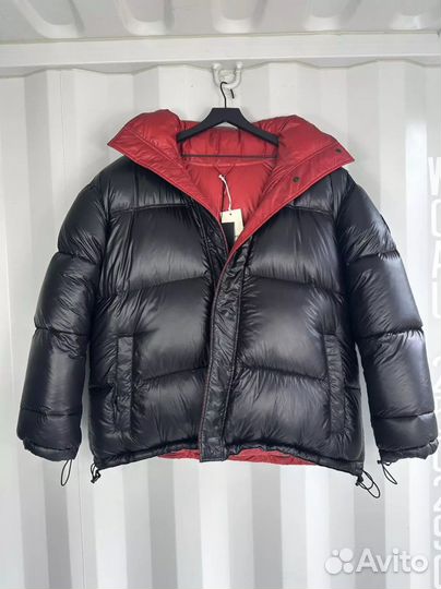 Бомбер Vetements Black Upside Down Puffer Jacket