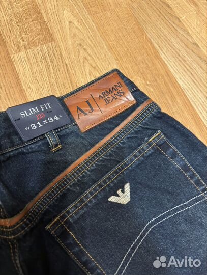 Джинсы Armani jeans