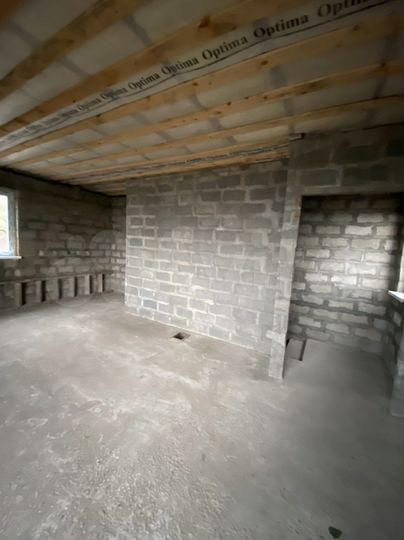 Дом 80 м² на участке 5 сот.