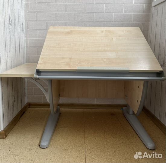 Растущая парта дэми