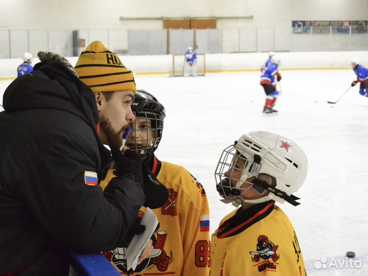 Тренер -инструктор по хоккею