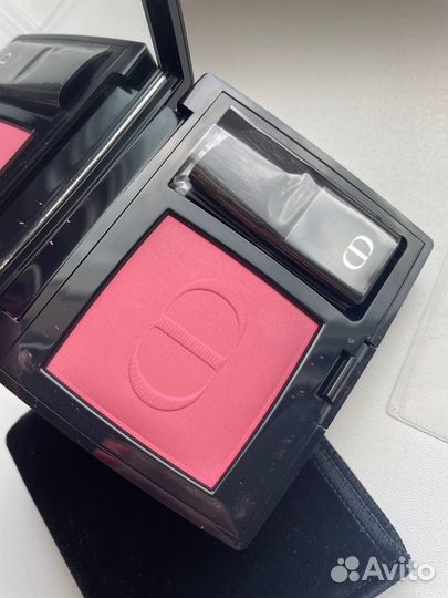 Румяна dior rouge blush