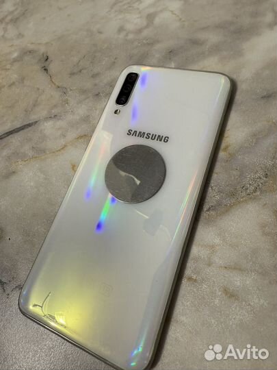 Samsung Galaxy A70, 6/128 ГБ