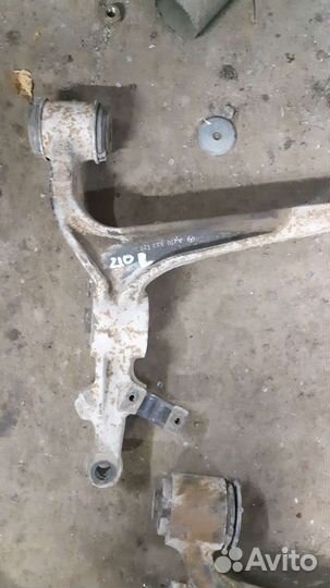 Рычаг передний правый Mercedes benz w210