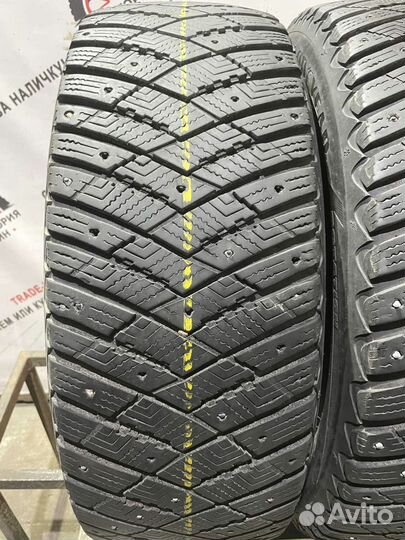 Goodyear UltraGrip Ice Arctic SUV 225/55 R18 102S