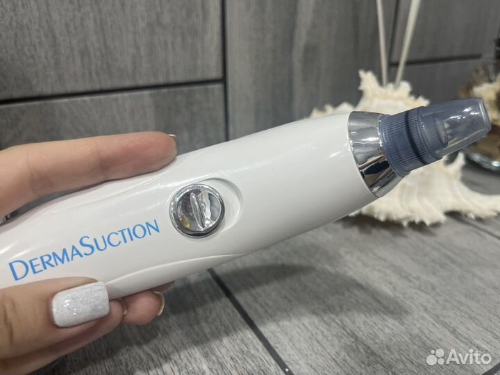 Вакуумный аппарат для чистки лица