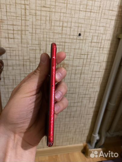 iPhone 8, 64 ГБ