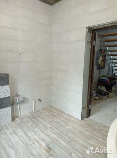 Плиточник. Ремонт ванной, кухни